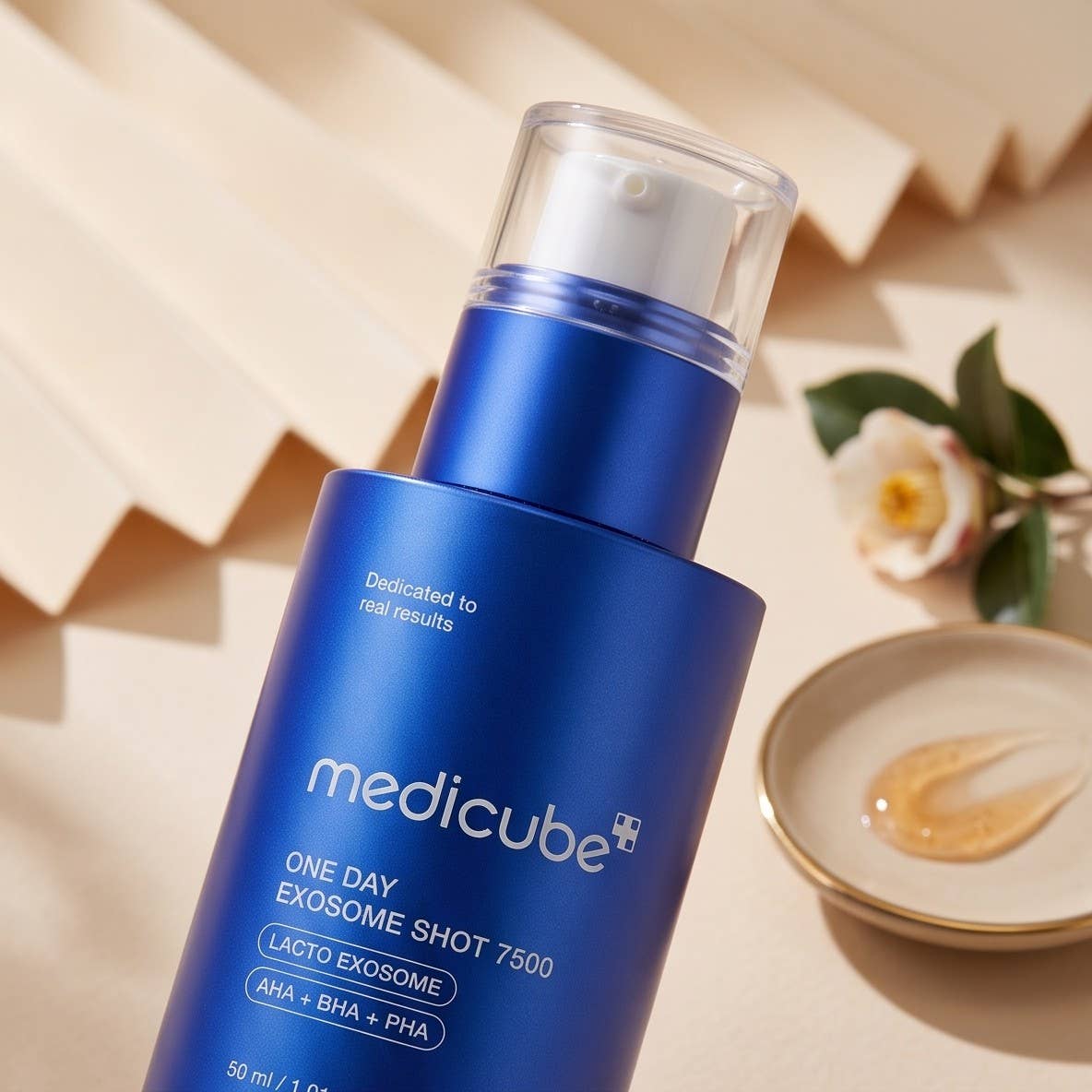 Detalle del envase Medicube One Day Exosome Shot 7500