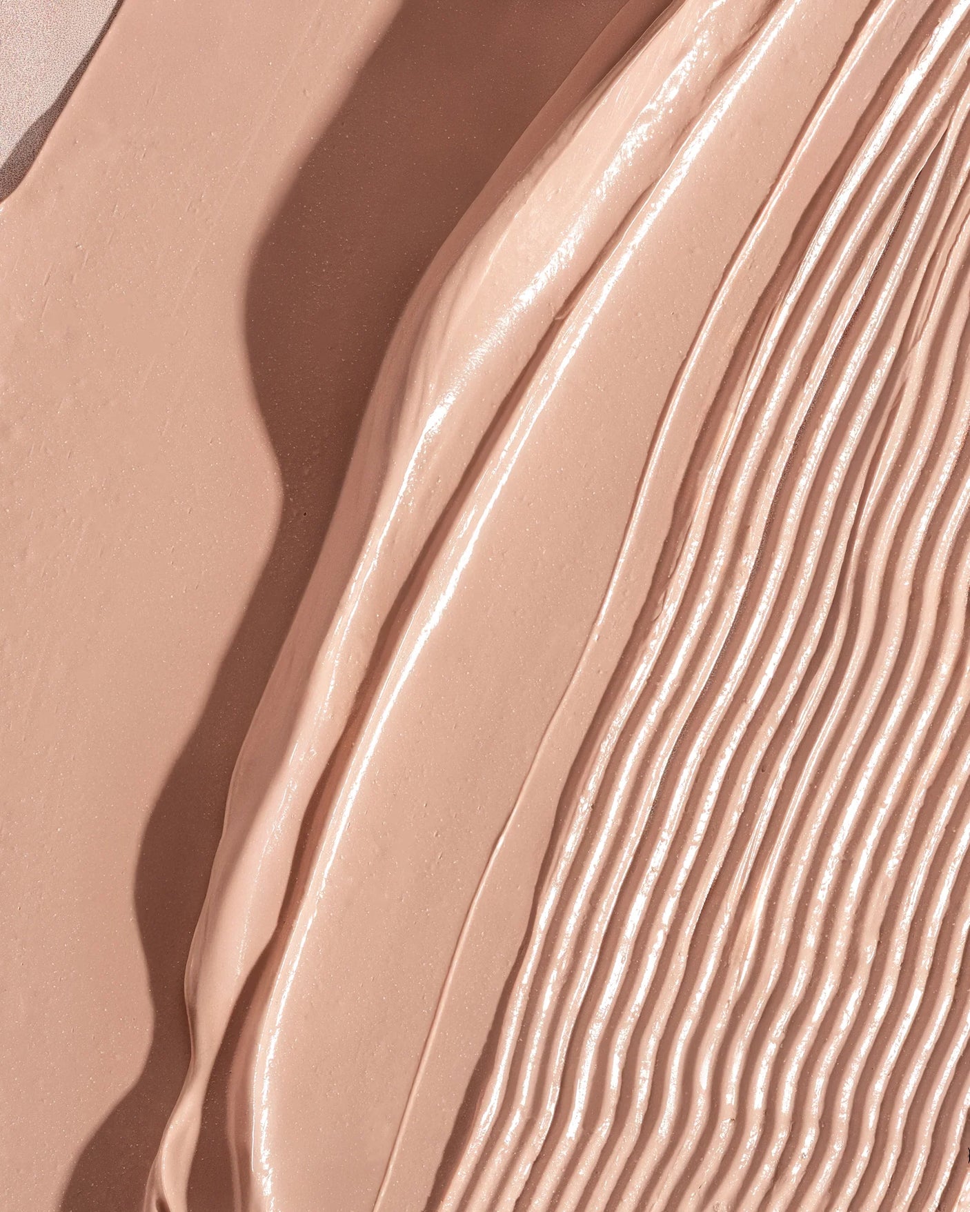 Velvet Shield SPF 50 Rich Halo 50 ml