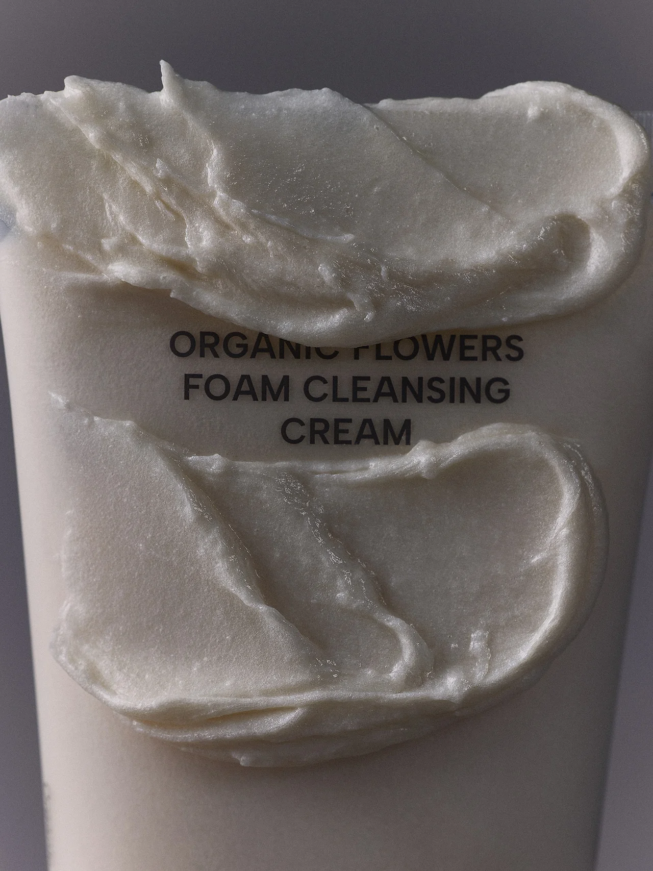 Organic Flower Foaming Cleansing Cream 150 ml