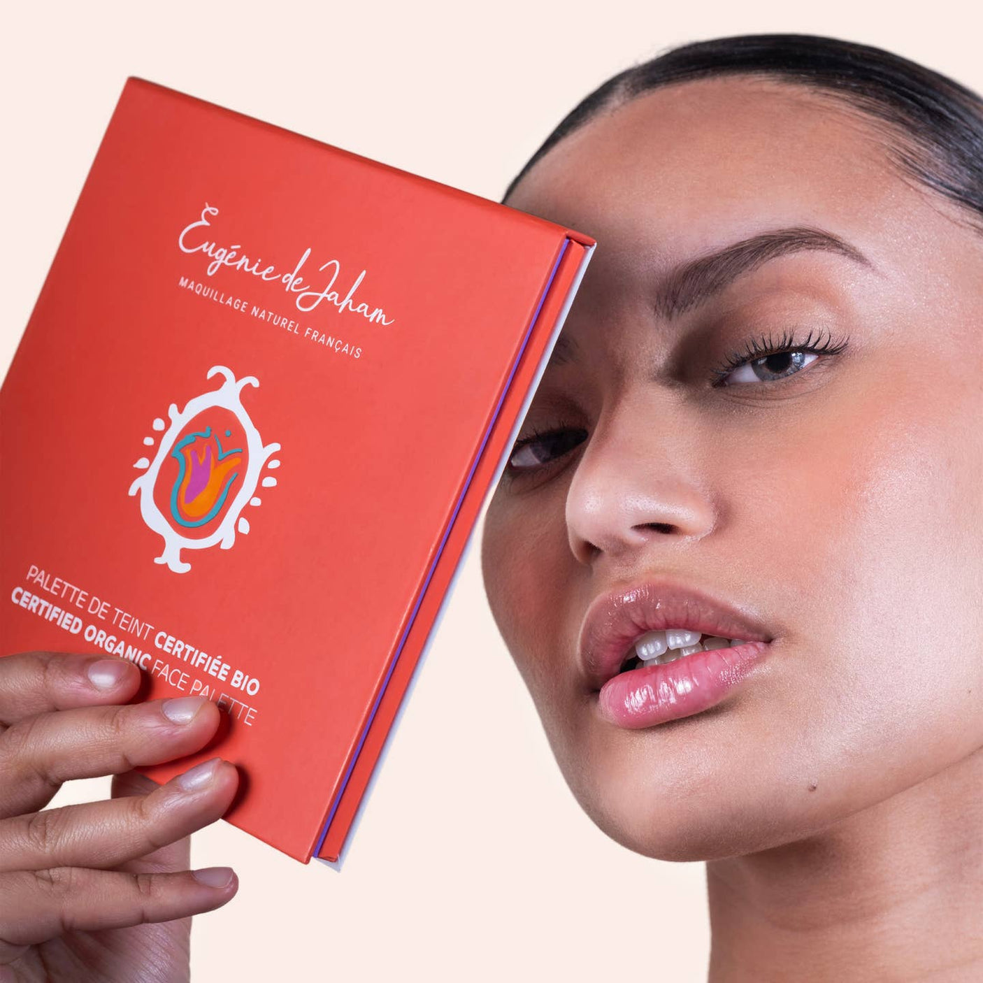 Certified organic and vegan complexion palette
