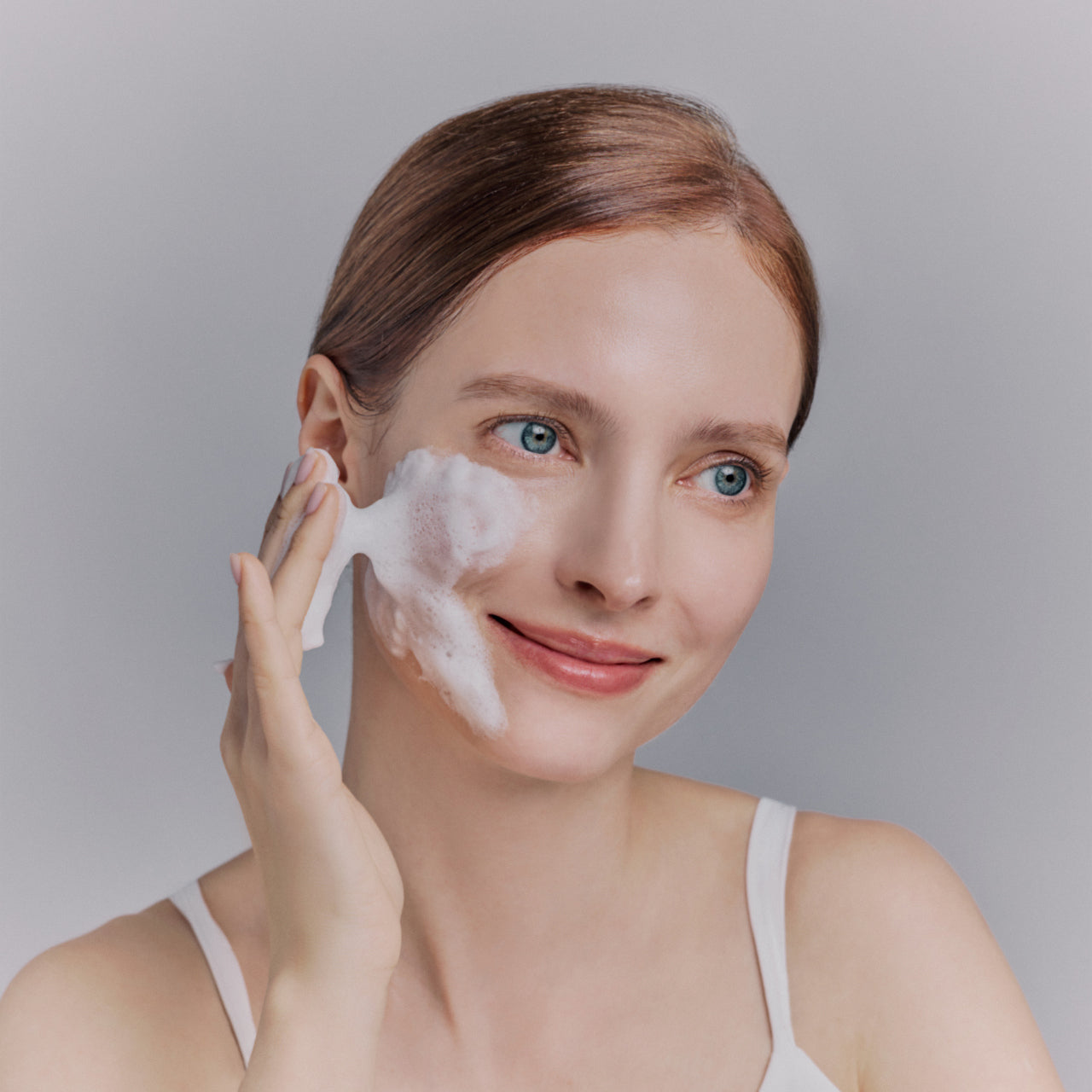 Organic Flower Foaming Cleansing Cream 150 ml