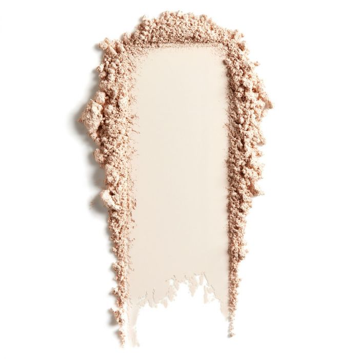 Muestra de color y textura de Nude Cover Up de Lily Lolo