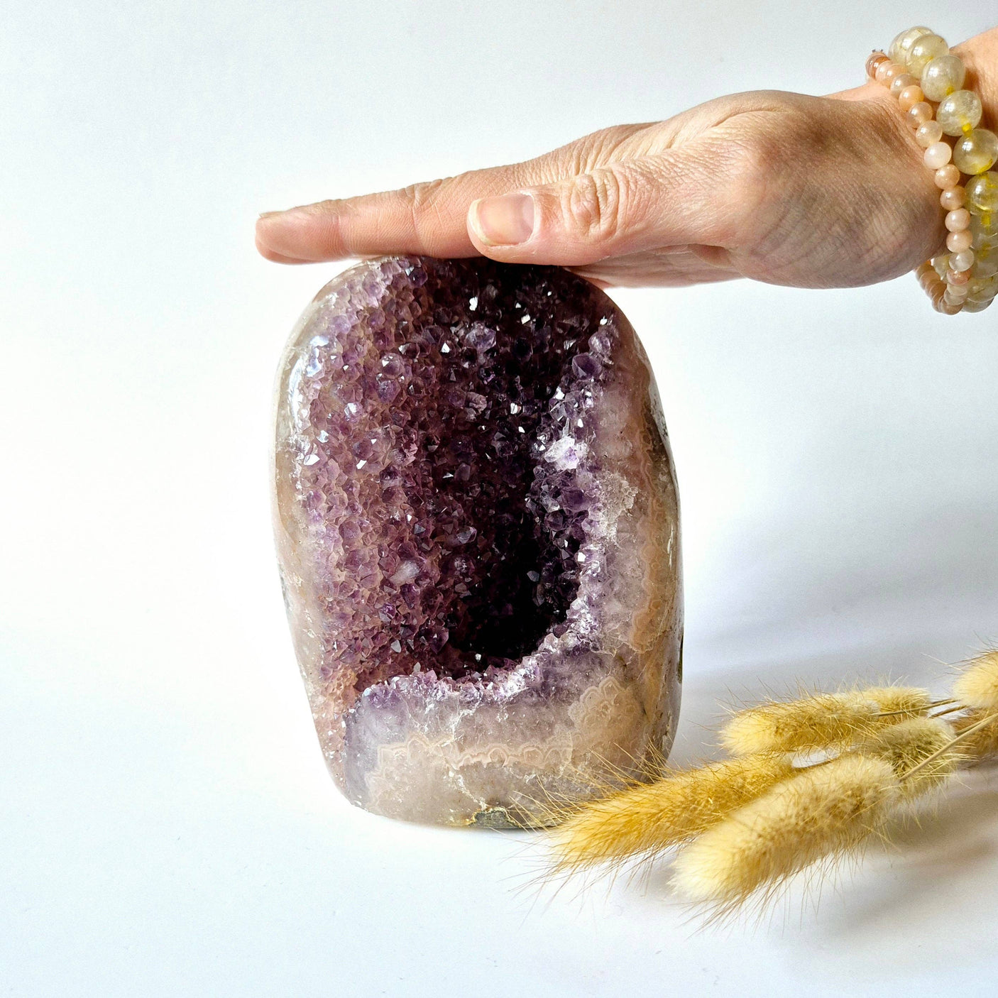 XL Piedra Preciosa Amatista en Bruto Catedral Cluster – 1790 gramos