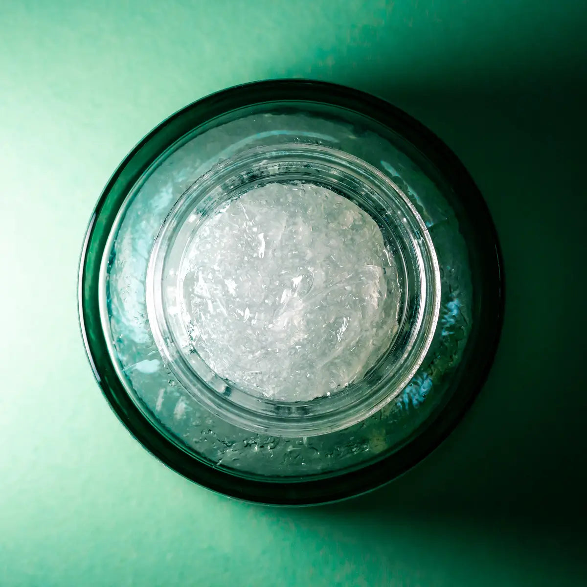Vista de la textura con partículas del exfoliante facial Usva Soft Glow