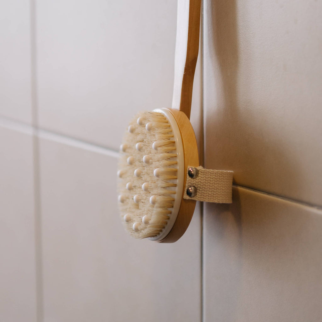 Cepillo de masaje con púas