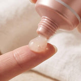 Retirada de la pelicula peel-off de la mascarilla Medicube