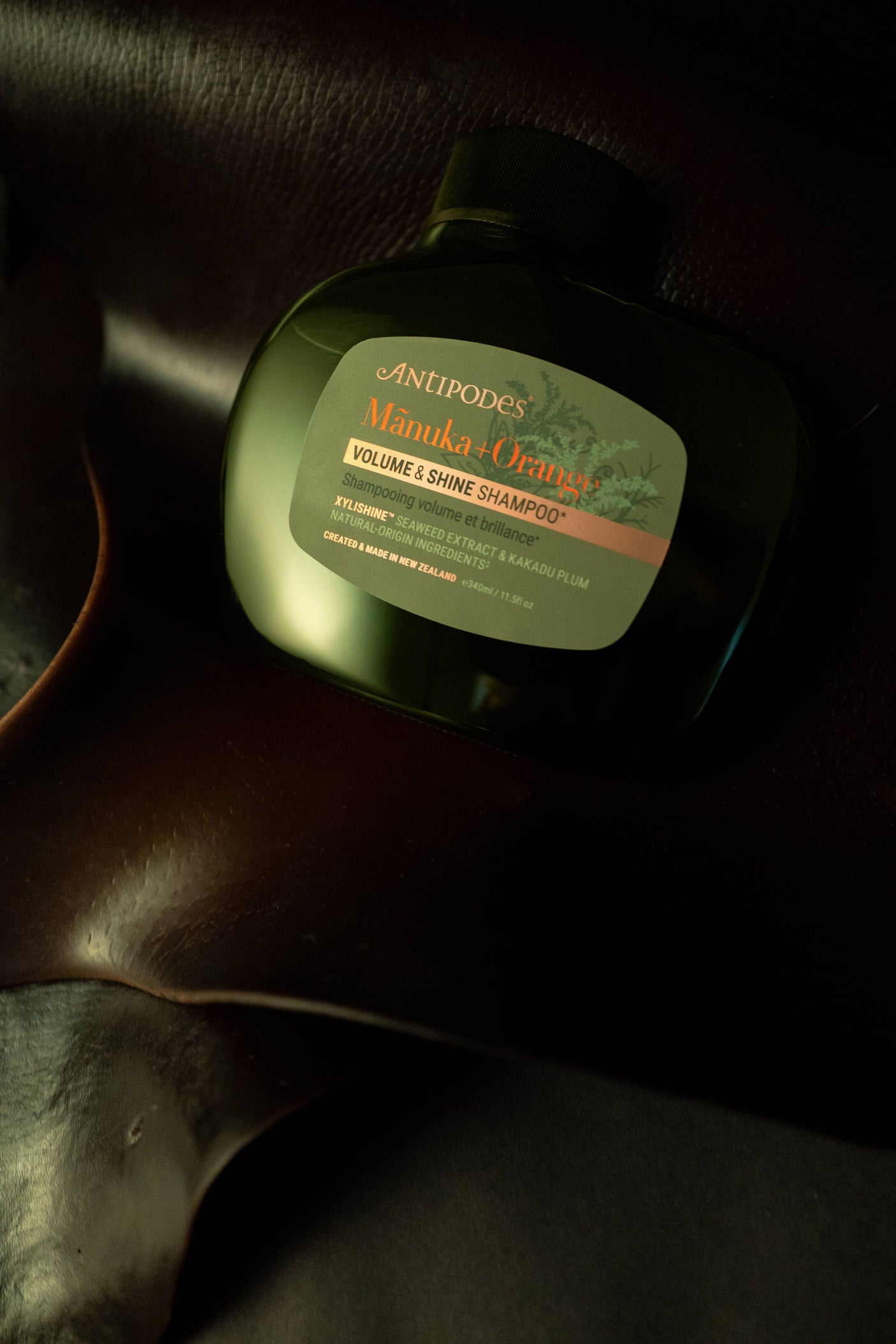 ANTIPODES CHAMPÚ MANUKA / NARANJA SANGUINA VOLUMEN Y BRILLO