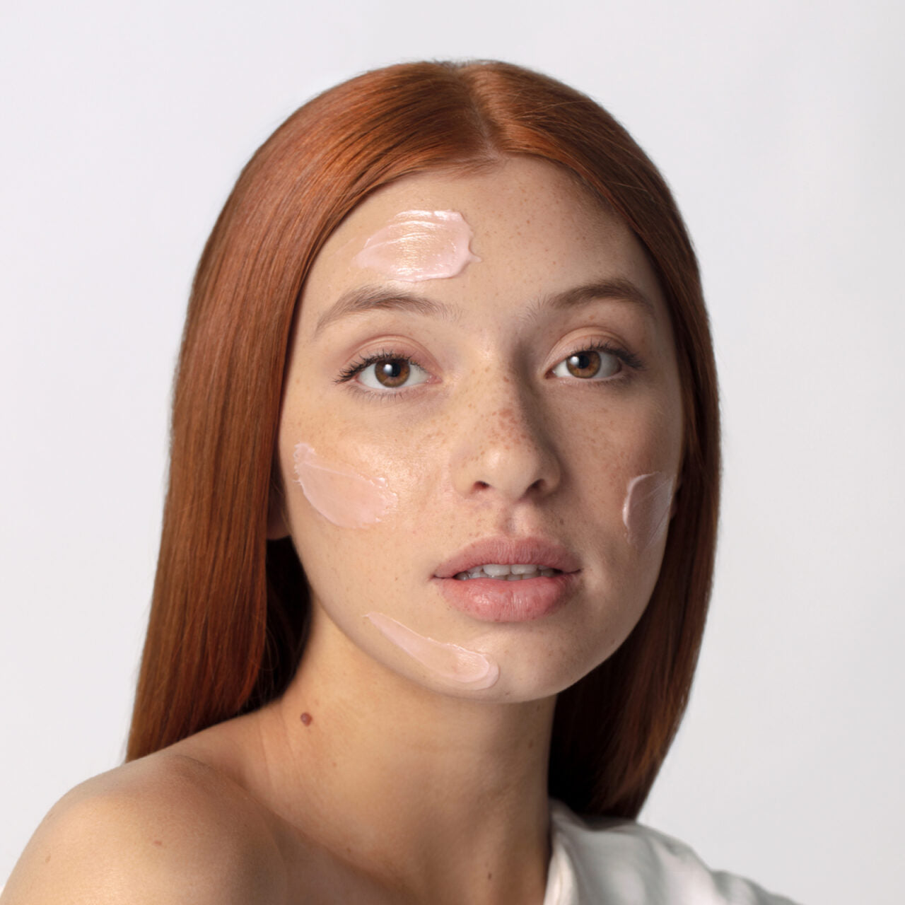 Flora Repairing Facial Mask with Hyaluronic Acid 75 ml