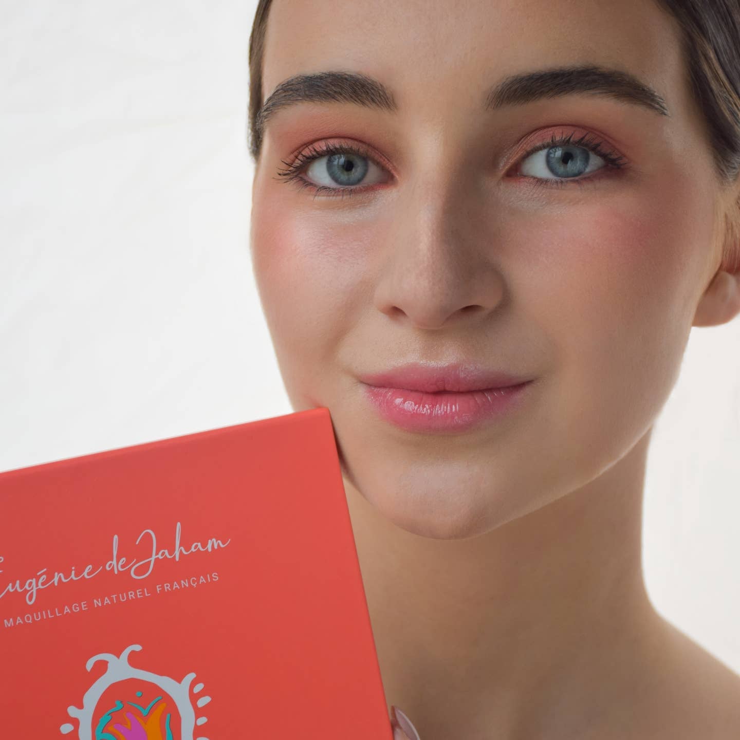 Paleta de tez certificada orgánica y vegana