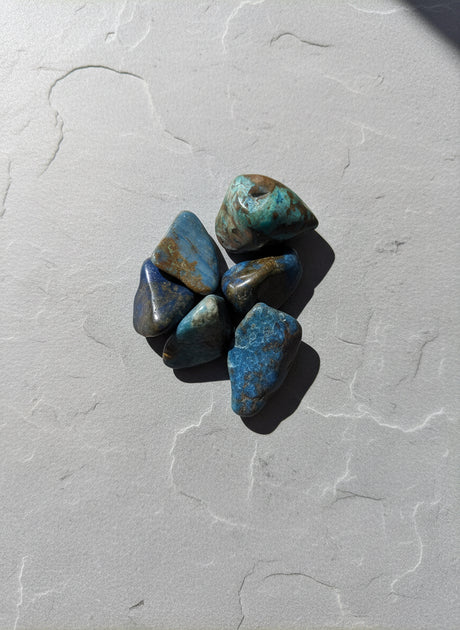 Shattukita natural pulida de alta calidad para calma mental, claridad emocional y bienestar consciente