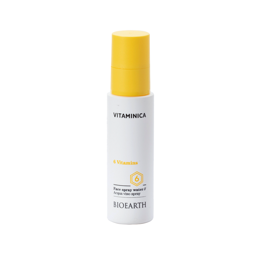 Envase blanco con tapón amarillo de la bruma facial Bioearth Vitaminica 6 Vitaminas de 100 ml