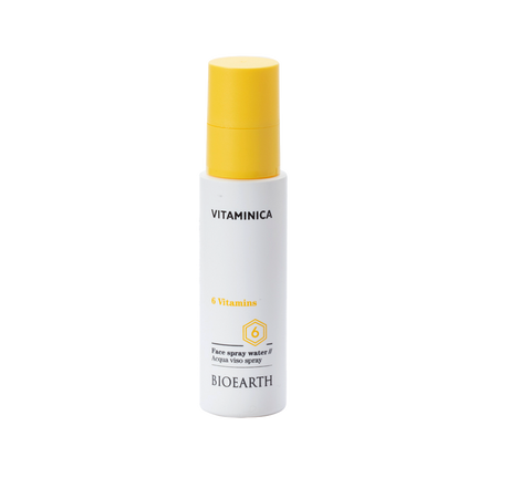 Envase blanco con tapón amarillo de la bruma facial Bioearth Vitaminica 6 Vitaminas de 100 ml