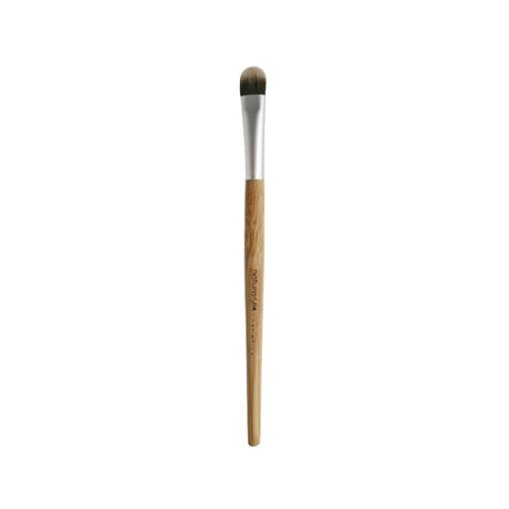 Pincel NaturaSPA de 16 cm con mango de madera y punta redondeada para sombra de ojos