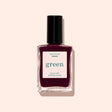Frasco de esmalte de uñas Manucurist Green color Ciruela, un morado rojizo profundo y elegante en Biovardi.