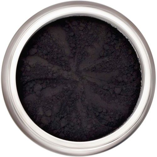 Sombra mineral negra mate Lily Lolo Witchypoo en su tarro abierto